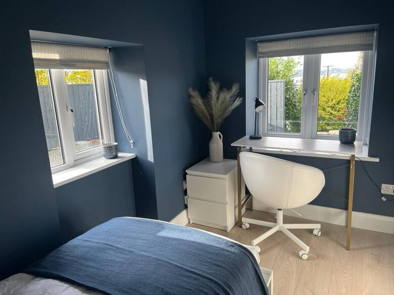 Elegant Countryside Haven with Scenic Wicklow Views - Ballynastockan, Ireland