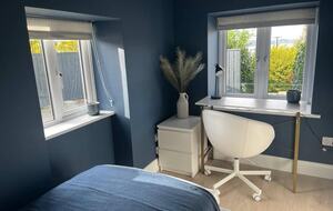 Elegant Countryside Haven with Scenic Wicklow Views - Ballynastockan, Ireland