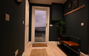 Elegant Countryside Haven with Scenic Wicklow Views - Ballynastockan, Ireland