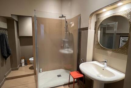 Apartment with Panoramic Views of Place de la Comédie - Montpellier, France