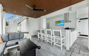 Modern Beach Haven Escape with Endless Amenities - Beach Haven, New Jersey