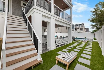 Modern Beach Haven Escape with Endless Amenities - Beach Haven, New Jersey