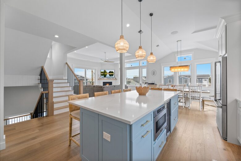 Modern Beach Haven Escape with Endless Amenities - Beach Haven, New Jersey