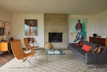 Modernist Hillside Haven with Panoramic LA Views - Los Angeles, California