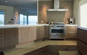 Modernist Hillside Haven with Panoramic LA Views - Los Angeles, California