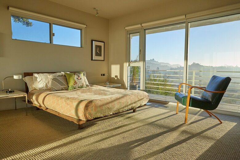 Modernist Hillside Haven with Panoramic LA Views - Los Angeles, California