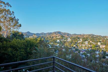Modernist Hillside Haven with Panoramic LA Views - Los Angeles, California