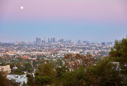 Modernist Hillside Haven with Panoramic LA Views - Los Angeles, California