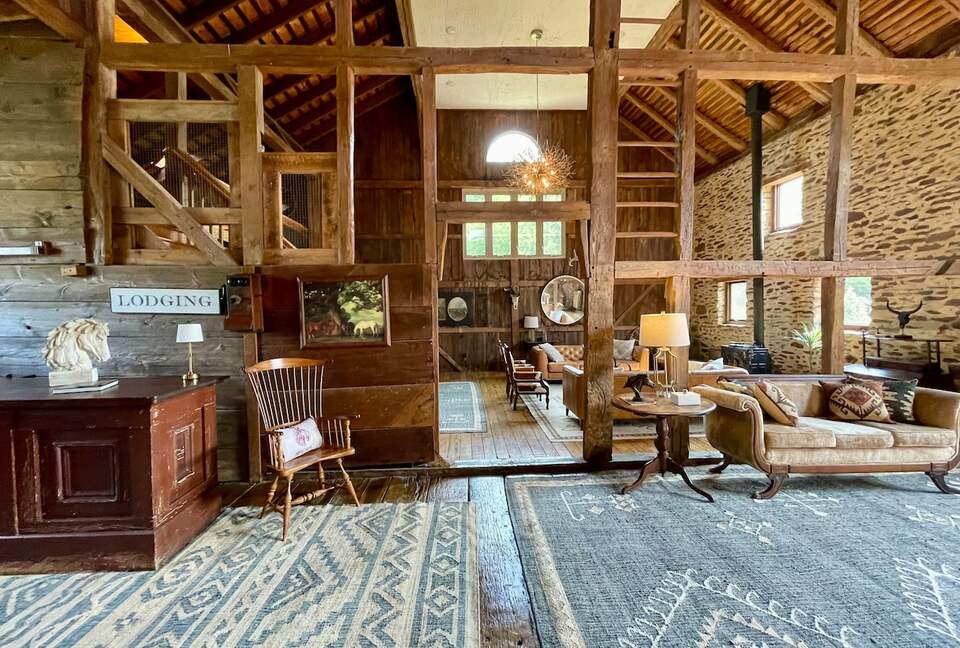Rustic-Luxe Countryside Retreat in Bucks County - Perkasie, Pennsylvania
