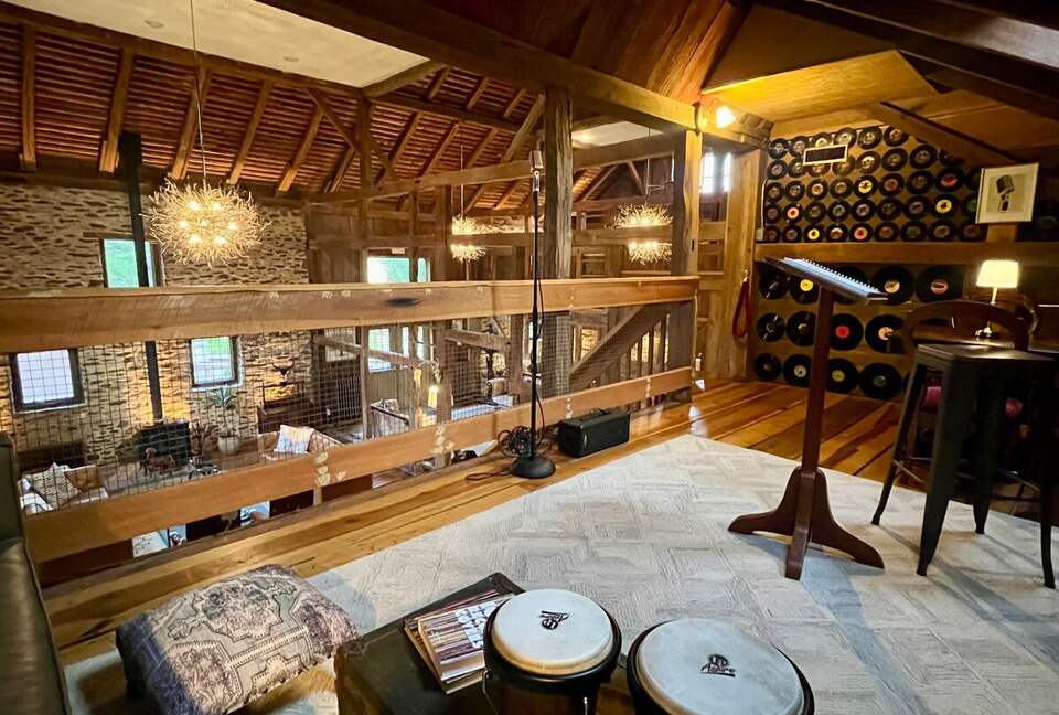 Rustic-Luxe Countryside Retreat in Bucks County - Perkasie, Pennsylvania