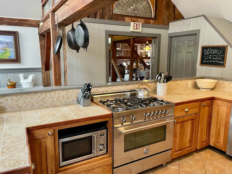 Rustic-Luxe Countryside Retreat in Bucks County - Perkasie, Pennsylvania