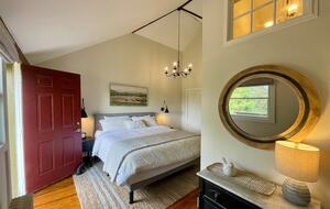 Rustic-Luxe Countryside Retreat in Bucks County - Perkasie, Pennsylvania