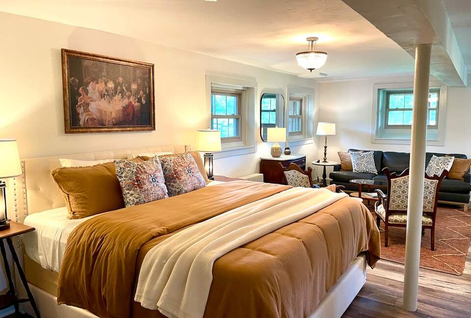 Rustic-Luxe Countryside Retreat in Bucks County - Perkasie, Pennsylvania