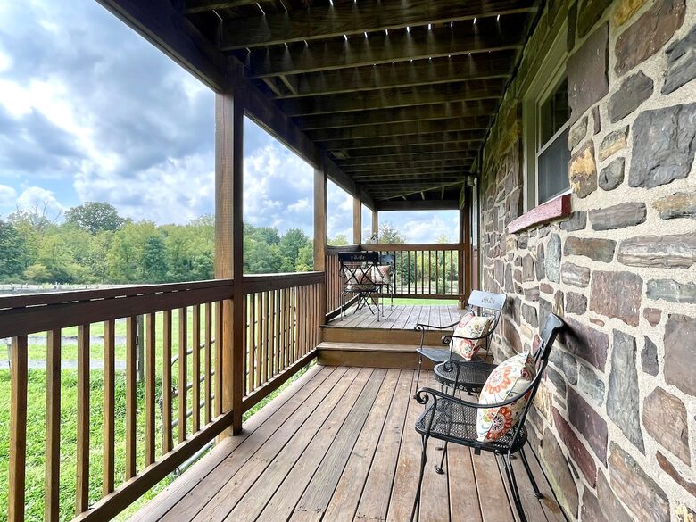 Rustic-Luxe Countryside Retreat in Bucks County - Perkasie, Pennsylvania