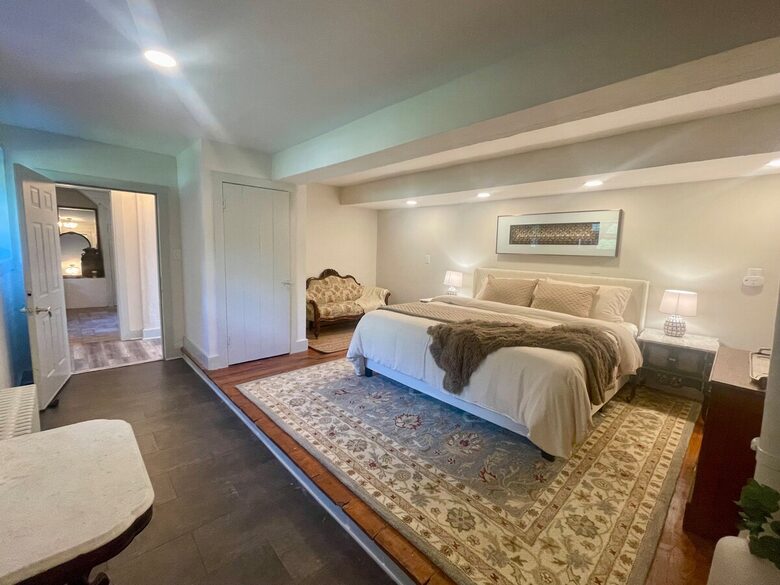 Rustic-Luxe Countryside Retreat in Bucks County - Perkasie, Pennsylvania