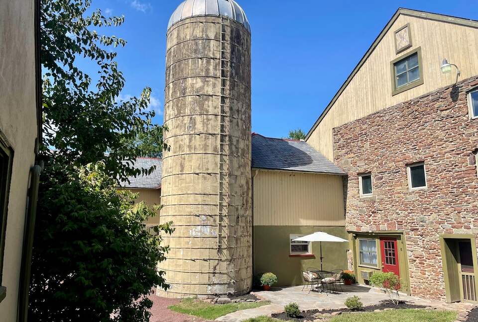 Rustic-Luxe Countryside Retreat in Bucks County - Perkasie, Pennsylvania
