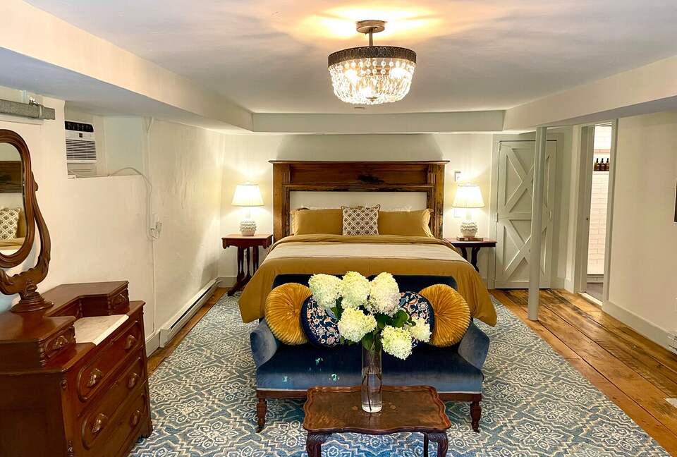 Rustic-Luxe Countryside Retreat in Bucks County - Perkasie, Pennsylvania