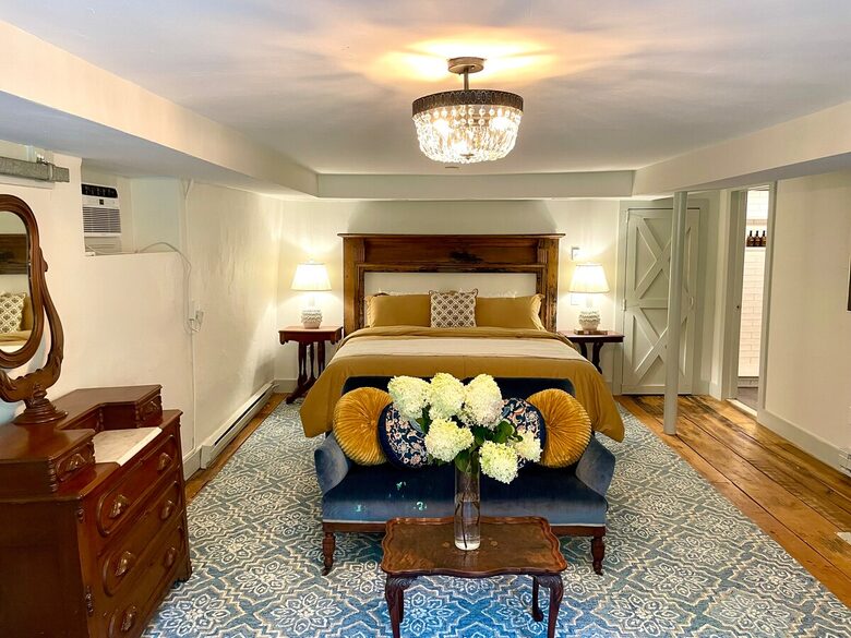 Rustic-Luxe Countryside Retreat in Bucks County - Perkasie, Pennsylvania