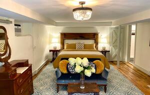 Rustic-Luxe Countryside Retreat in Bucks County - Perkasie, Pennsylvania