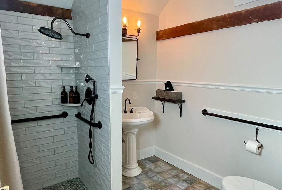 Rustic-Luxe Countryside Retreat in Bucks County - Perkasie, Pennsylvania