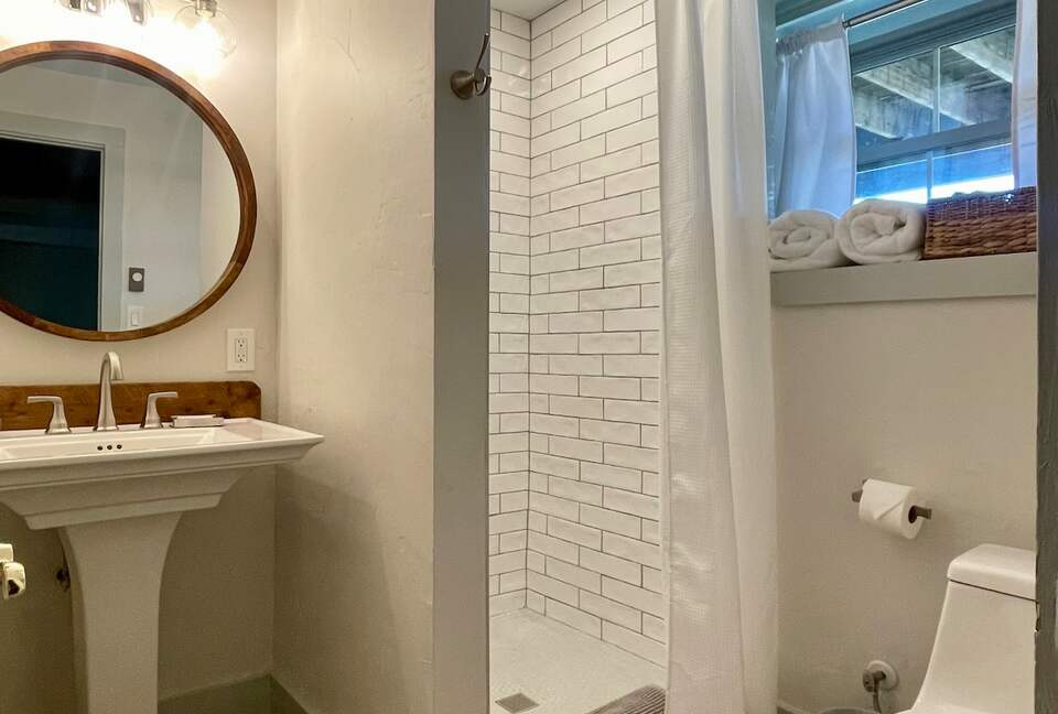 Rustic-Luxe Countryside Retreat in Bucks County - Perkasie, Pennsylvania