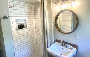 Rustic-Luxe Countryside Retreat in Bucks County - Perkasie, Pennsylvania