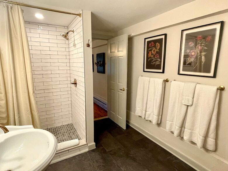 Rustic-Luxe Countryside Retreat in Bucks County - Perkasie, Pennsylvania