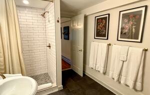 Rustic-Luxe Countryside Retreat in Bucks County - Perkasie, Pennsylvania