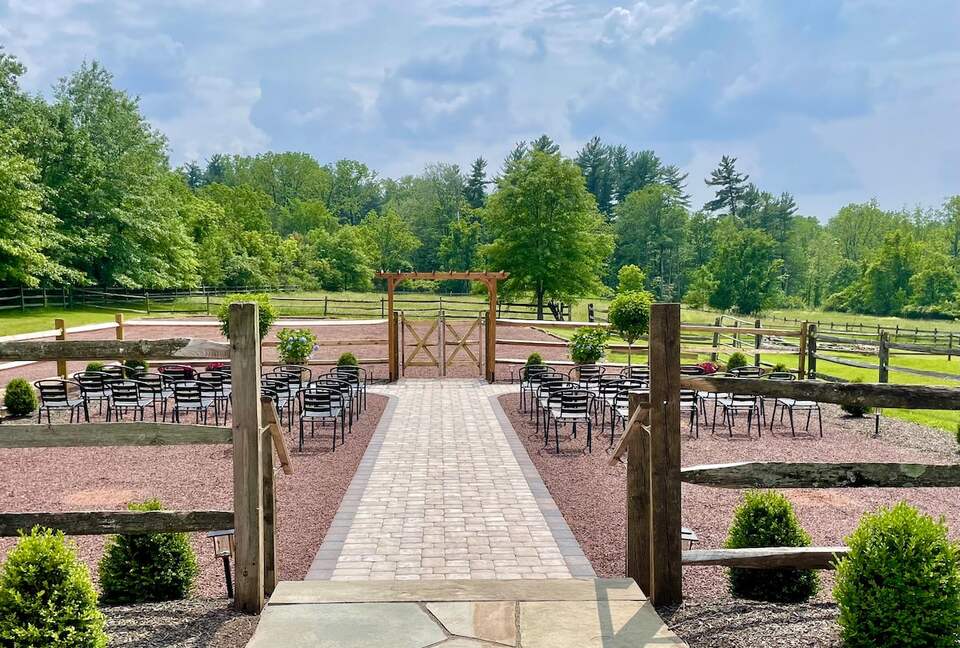 Rustic-Luxe Countryside Retreat in Bucks County - Perkasie, Pennsylvania