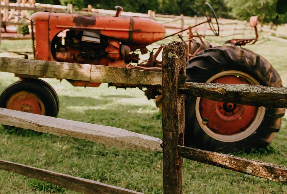 Rustic-Luxe Countryside Retreat in Bucks County - Perkasie, Pennsylvania