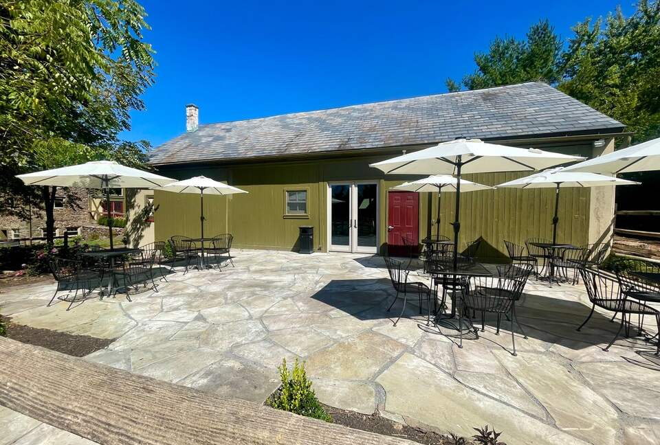 Rustic-Luxe Countryside Retreat in Bucks County - Perkasie, Pennsylvania