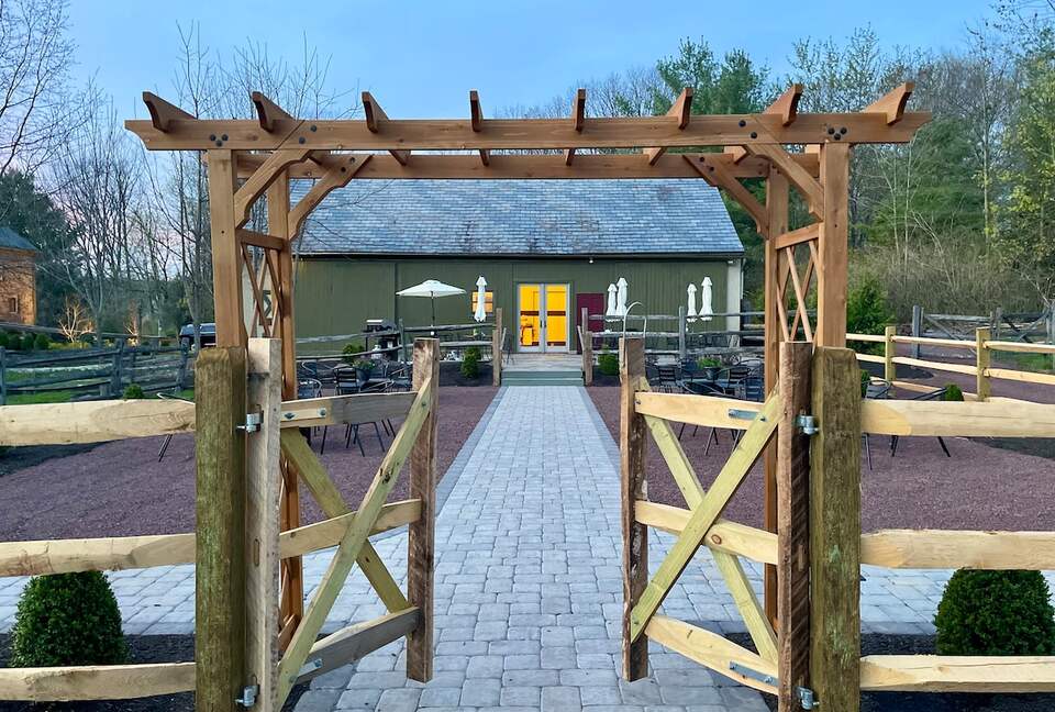 Rustic-Luxe Countryside Retreat in Bucks County - Perkasie, Pennsylvania