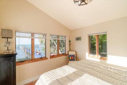 Coastal Comfort on Open Water - Marathon, Florida
