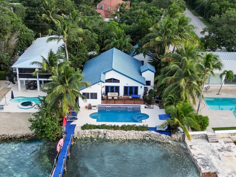 Coastal Comfort on Open Water - Marathon, Florida