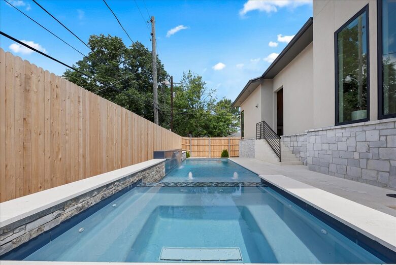 Luxury Brookside Retreat with Pool & Hot Tub - Tulsa, Oklahoma