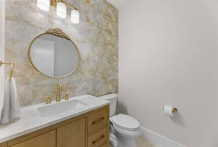 Modern Beach Haven Escape with Endless Amenities - Beach Haven, New Jersey