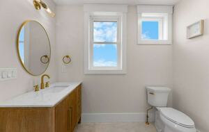 Modern Beach Haven Escape with Endless Amenities - Beach Haven, New Jersey