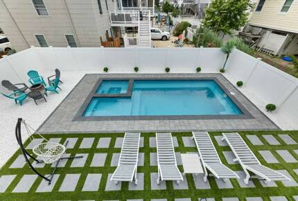 Modern Beach Haven Escape with Endless Amenities - Beach Haven, New Jersey
