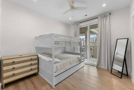 Modern Beach Haven Escape with Endless Amenities - Beach Haven, New Jersey