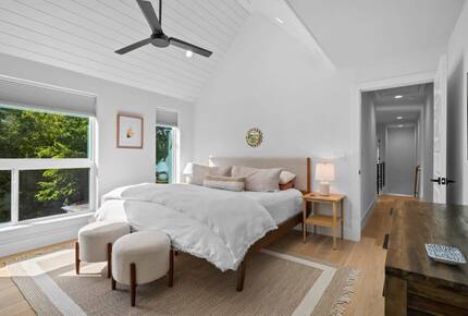 Modern Comfort in Walkable East Austin - Austin, Texas