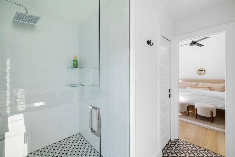 Modern Comfort in Walkable East Austin - Austin, Texas