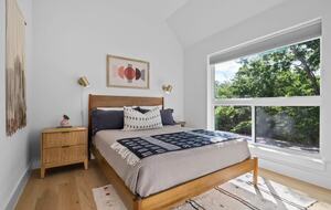 Modern Comfort in Walkable East Austin - Austin, Texas