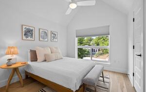 Modern Comfort in Walkable East Austin - Austin, Texas