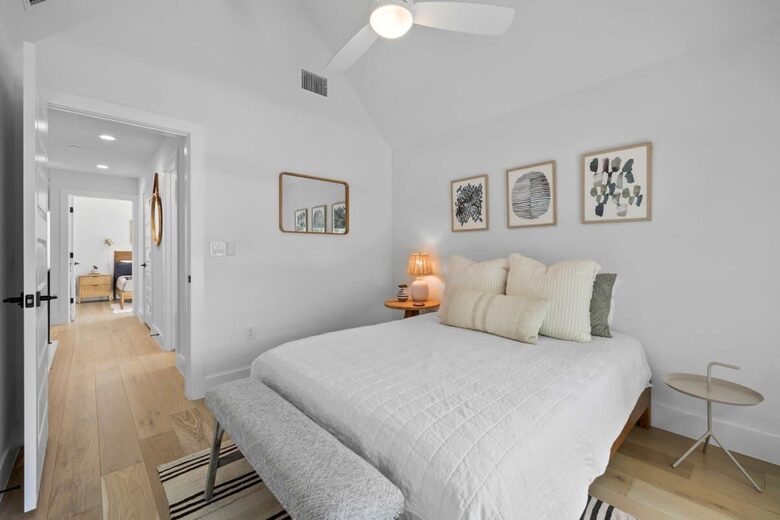 Modern Comfort in Walkable East Austin - Austin, Texas