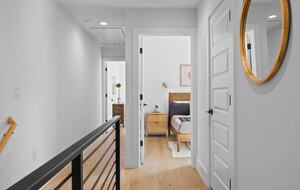 Modern Comfort in Walkable East Austin - Austin, Texas