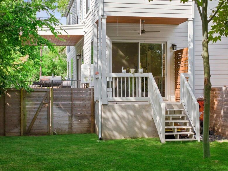 Modern Comfort in Walkable East Austin - Austin, Texas