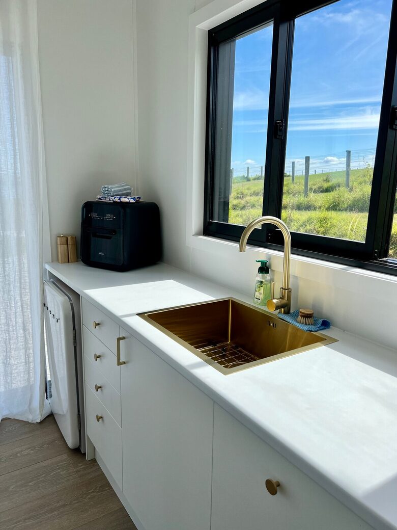 Coastal Farm Getaway Overlooking the Kaipara - Wharehine, New Zealand