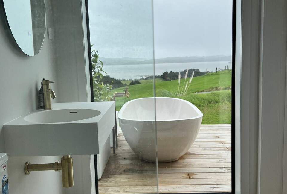 Coastal Farm Getaway Overlooking the Kaipara - Wharehine, New Zealand