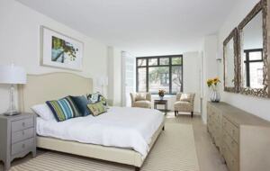 Elegant Upper West Side Apartment with Parkside Views - New York City, New York