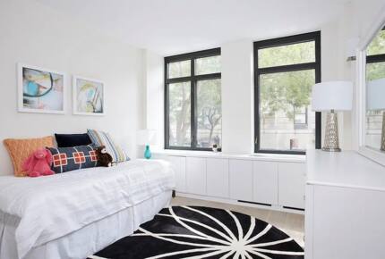 Elegant Upper West Side Apartment with Parkside Views - New York City, New York